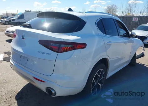 2021 Alfa Romeo Stelvio Ti Awd z USA, uszkodzony, nr VIN ZASPAKBN1M7D08122